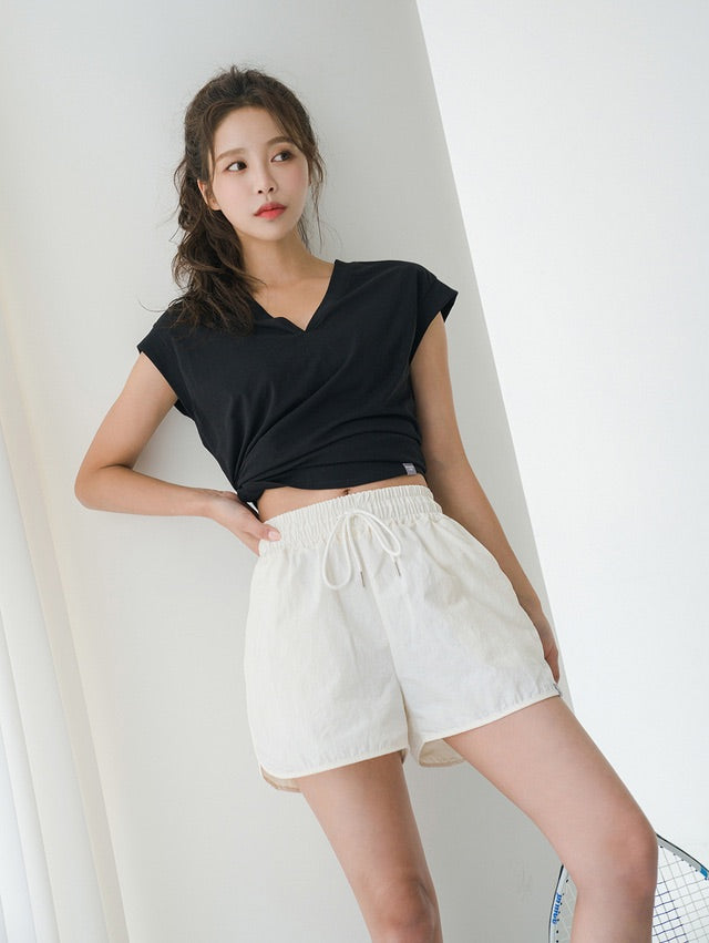 NT737 Edge V-neck Sleeveless T.ee