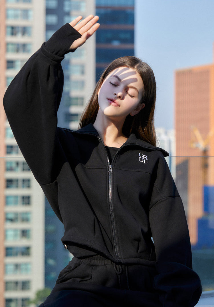 Soft Pin-tuck Crop Fluff Zip-Up