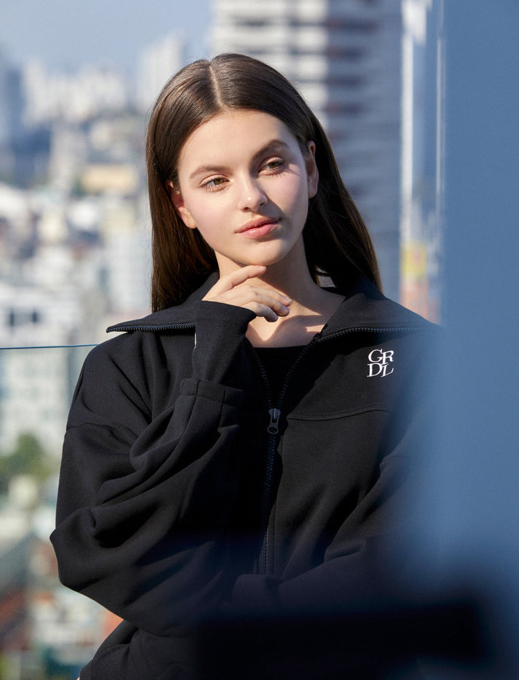 Soft Pin-tuck Crop Fluff Zip-Up