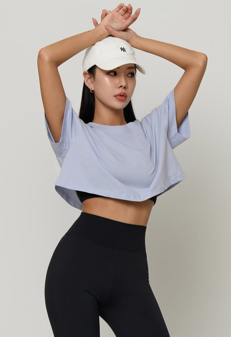 Conch Wear Hadid Basic Crop Top