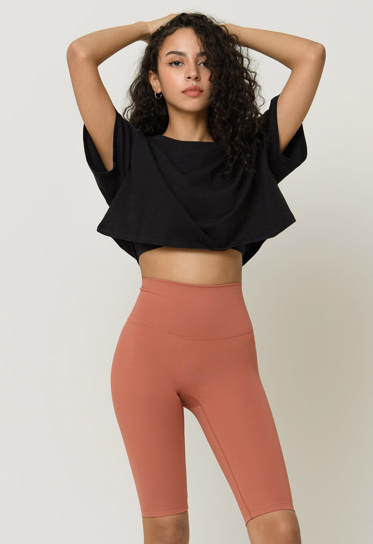 Conch Wear Hadid Basic Crop Top