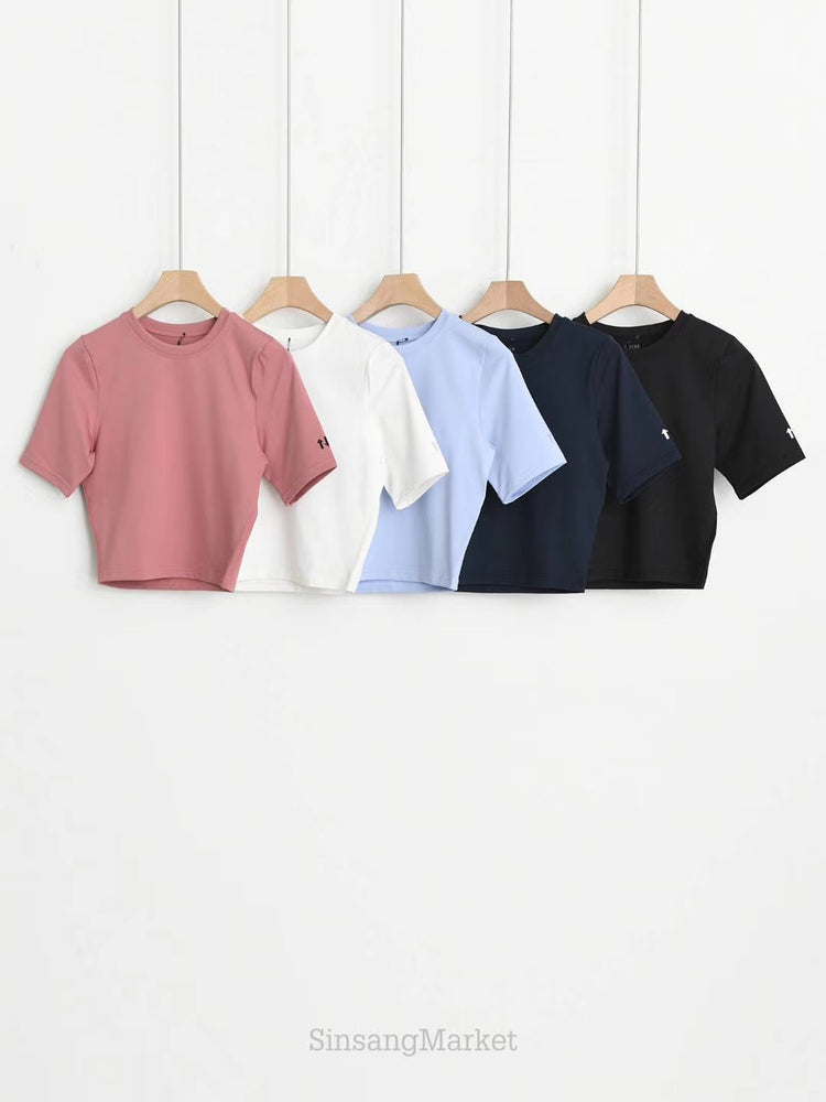 Lucia Ava Basic Crop Tee