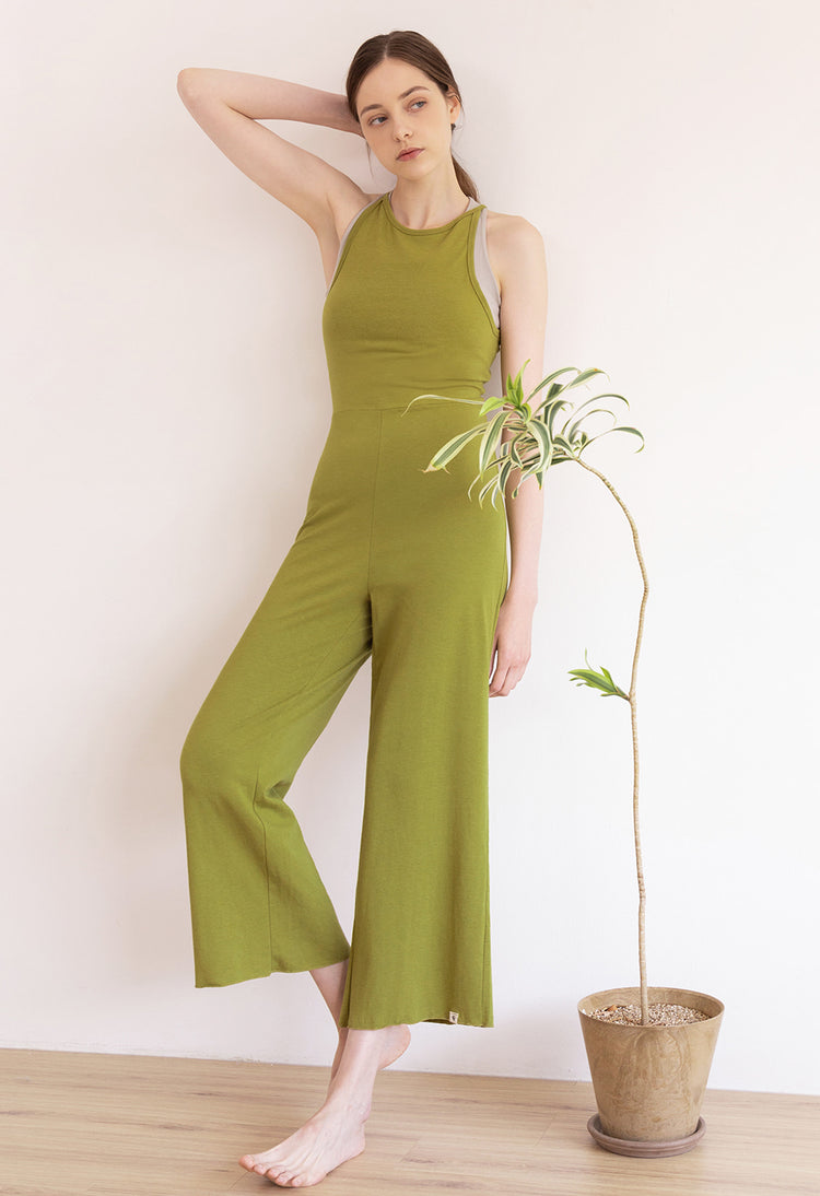 Conch Wear Volume Shirring Halter Jumpsuit