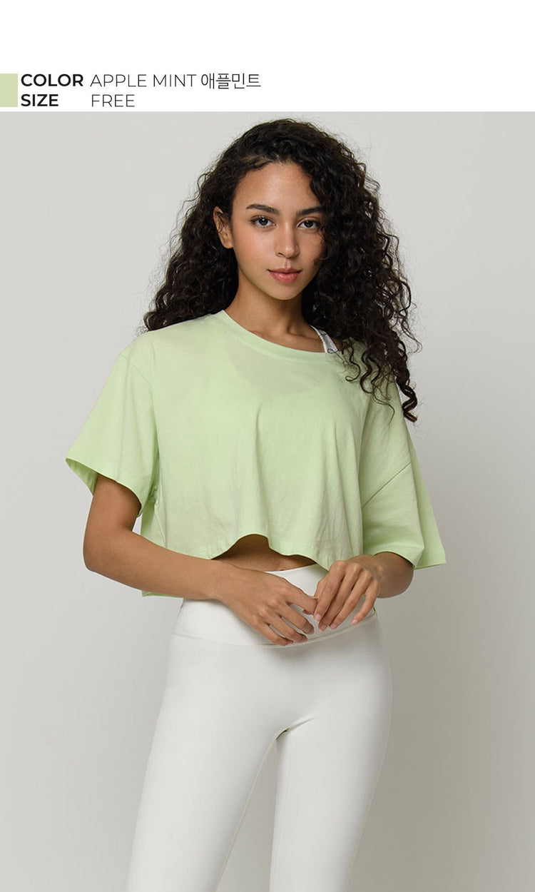 Conch Wear Hadid Basic Crop Top