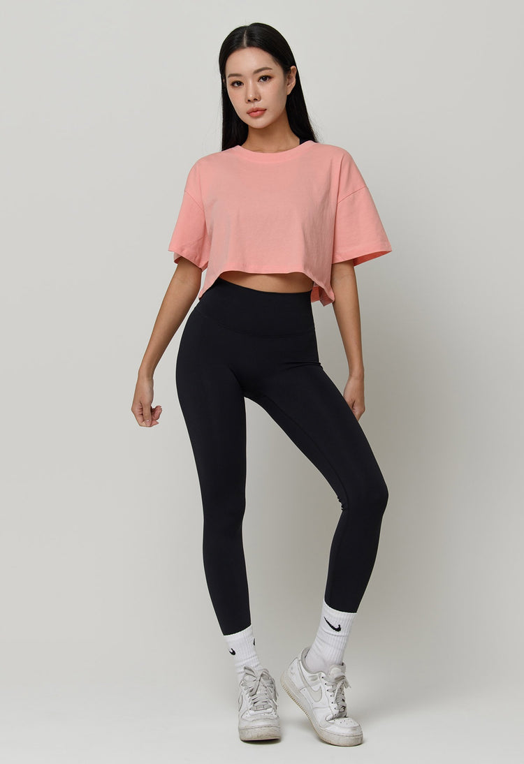 Conch Wear Hadid Basic Crop Top